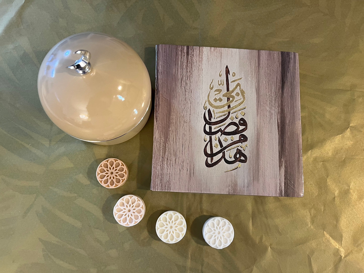 Shukr Family Gift Box