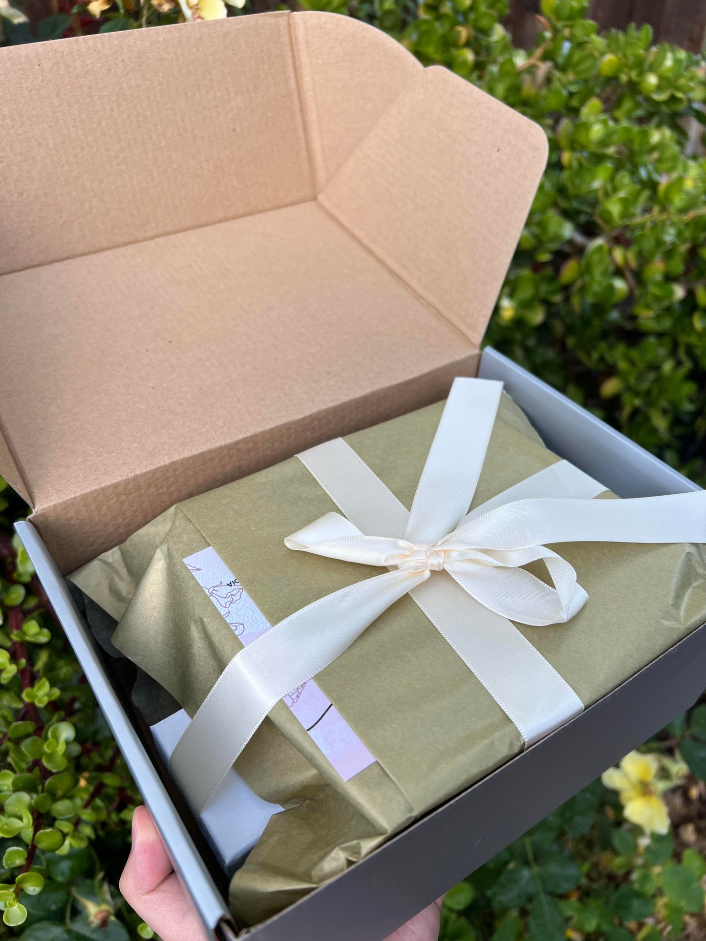 Hamd Ladies Deluxe Gift Box