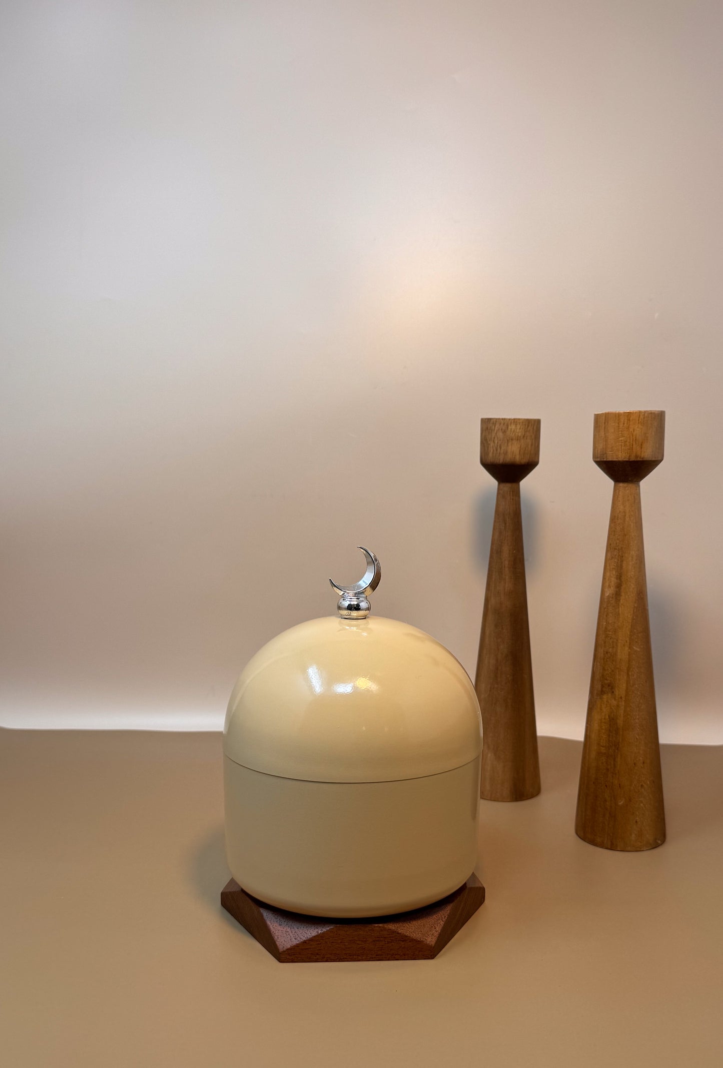 Moon Dome Jar - Desert Sand - Silver Moon